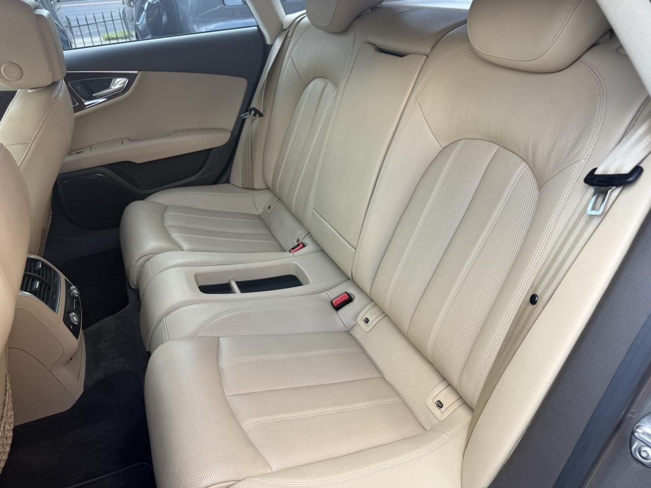 Audi A7 photo 7