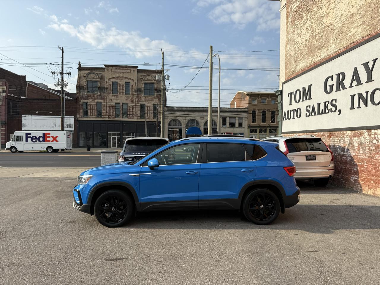 Volkswagen Taos photo 5