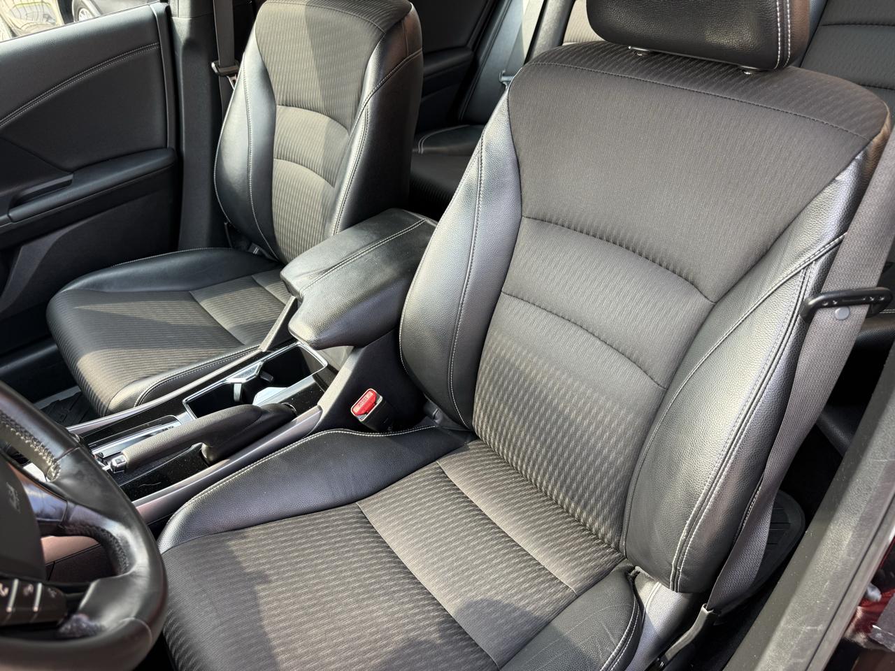 Honda Accord photo 6