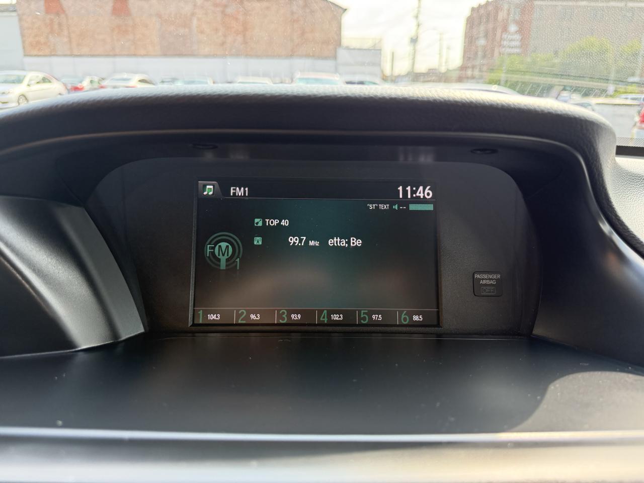 Honda Accord photo 10