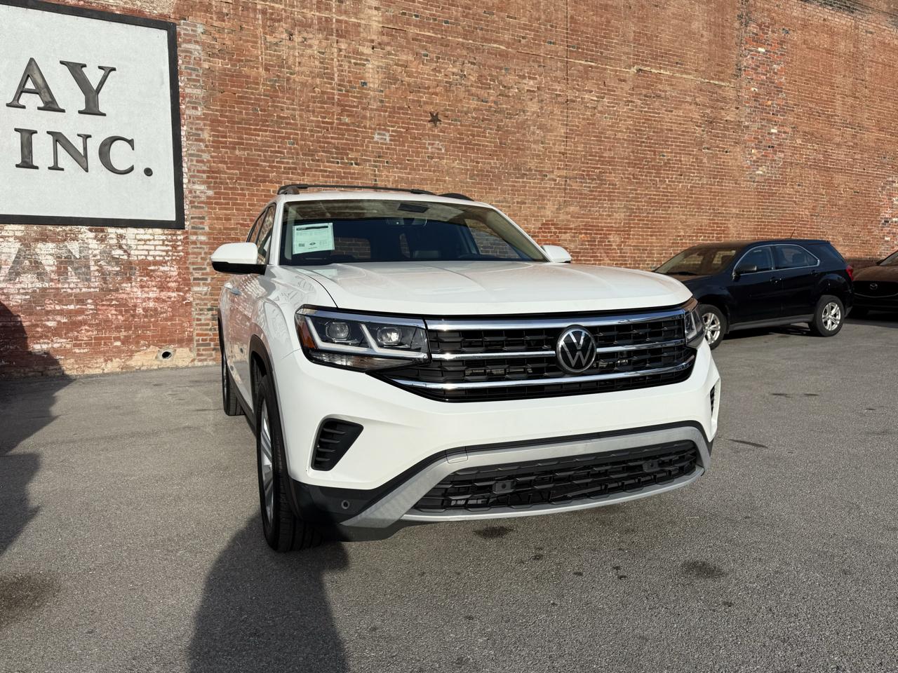 Volkswagen Atlas photo 2
