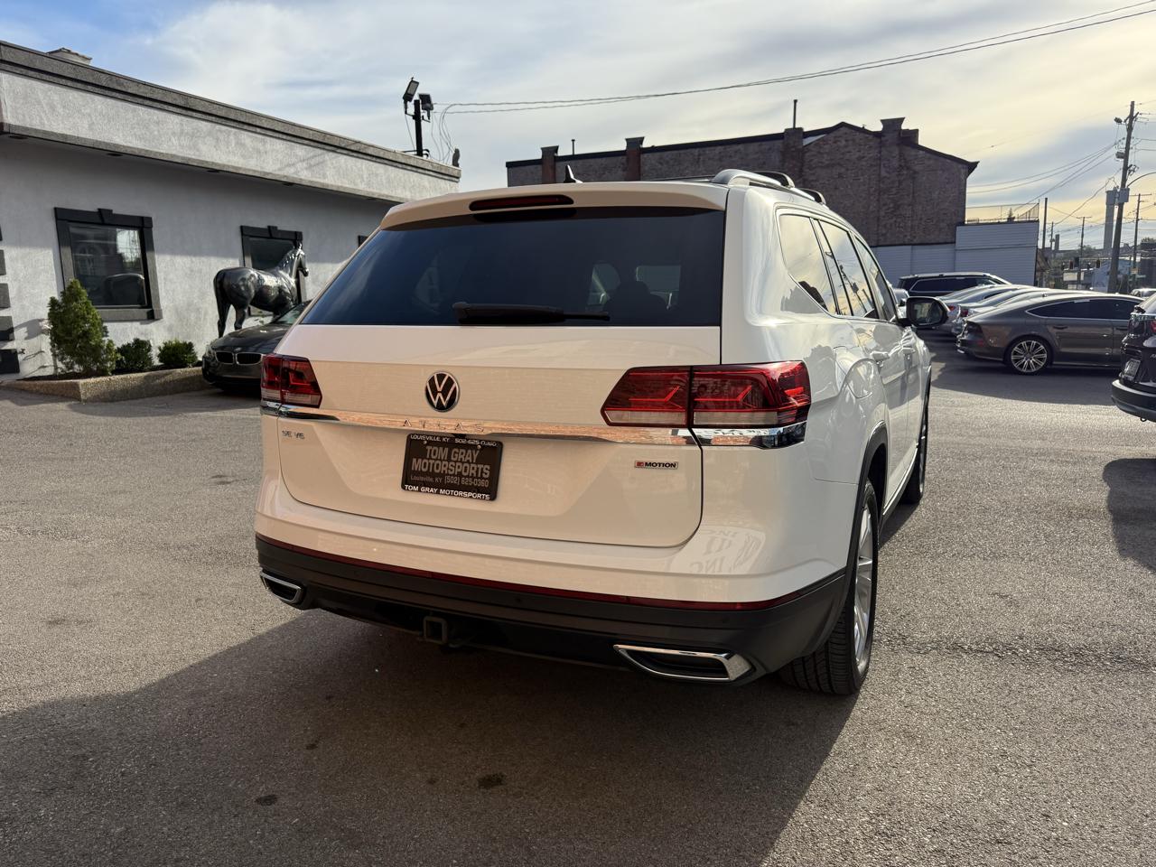 Volkswagen Atlas photo 3