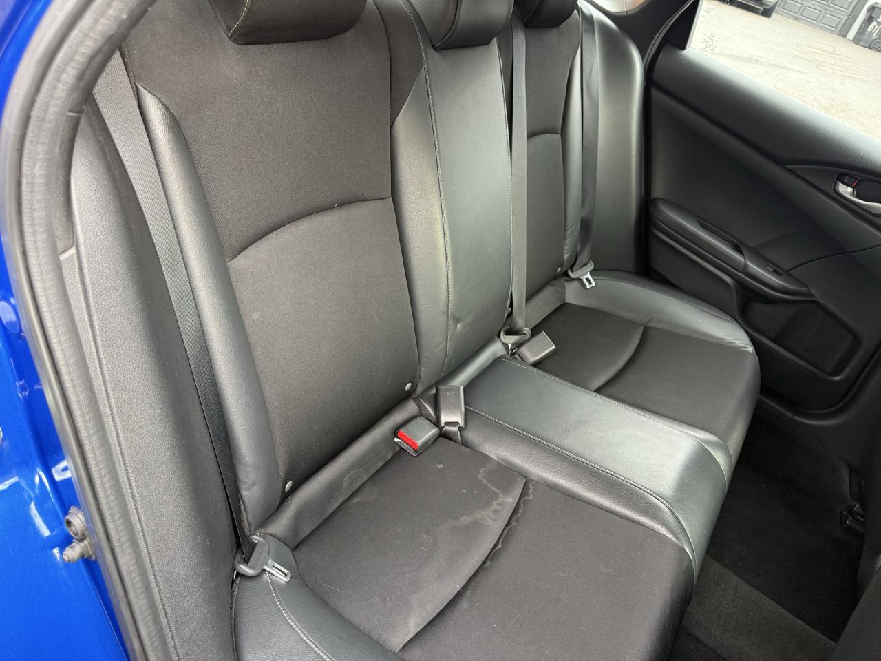 Honda Civic photo 8