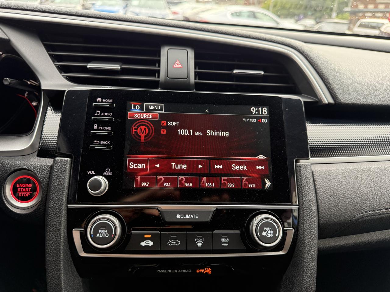 Honda Civic photo 10