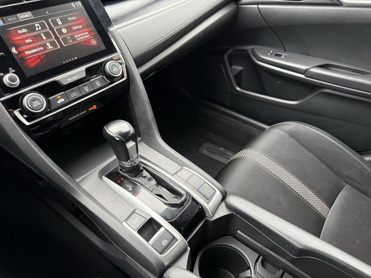 Honda Civic photo 12