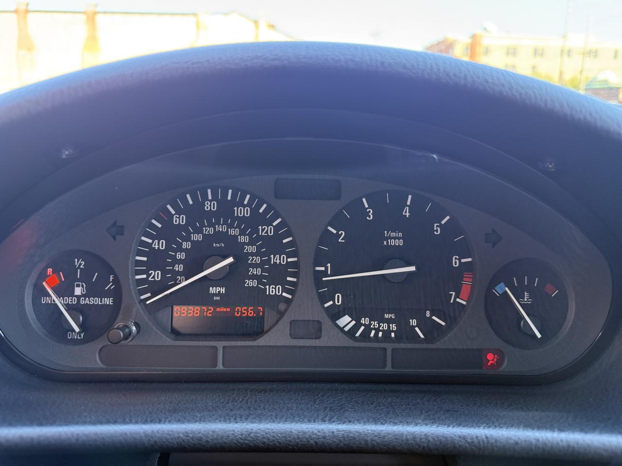 BMW 318iC photo 17