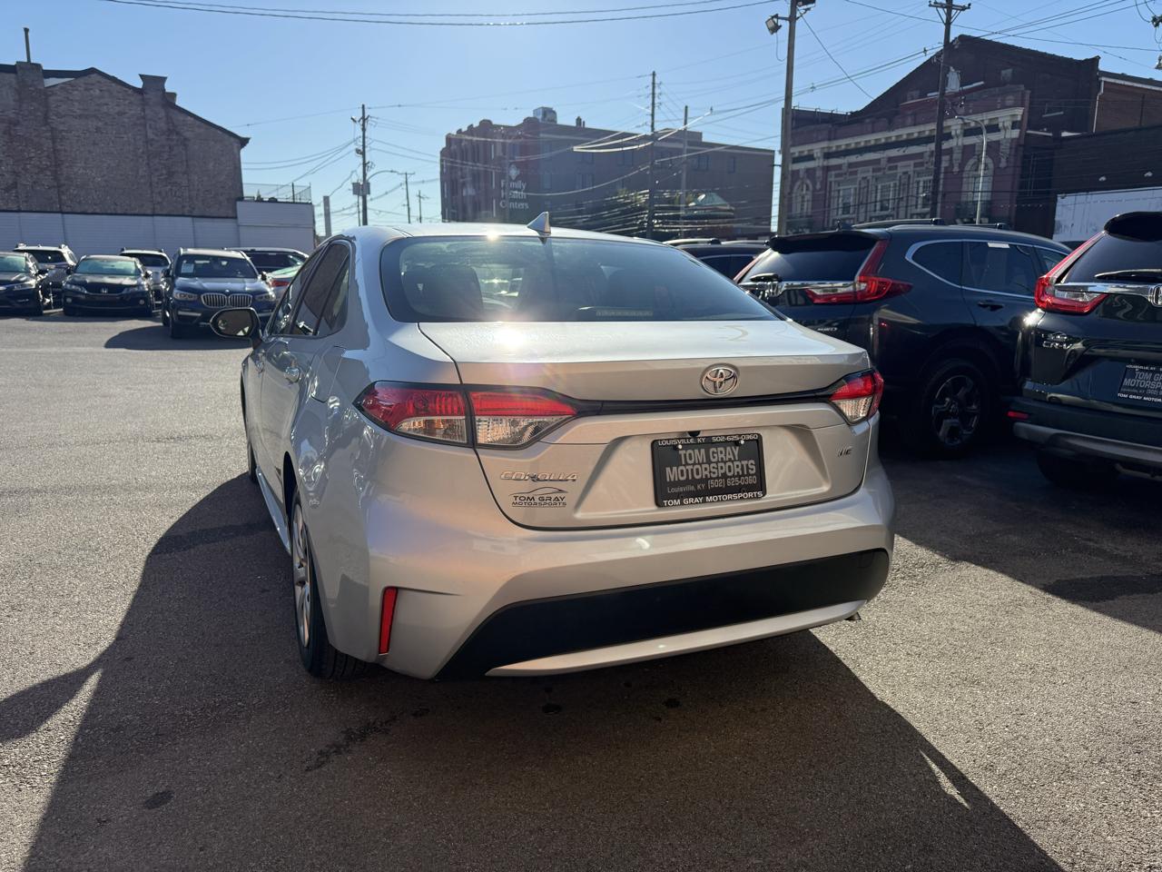 Toyota Corolla photo 4