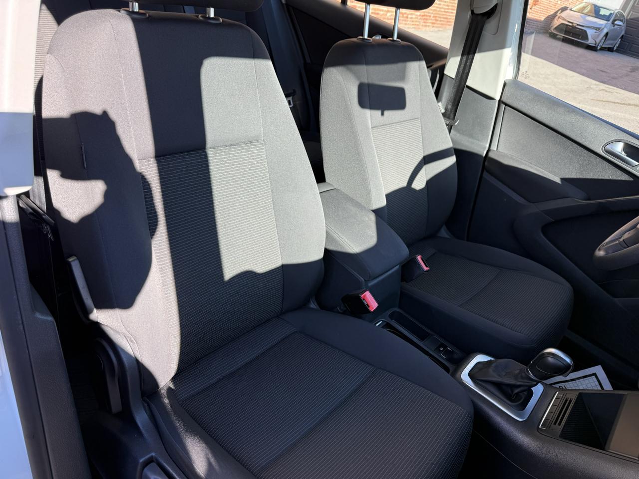 Volkswagen Tiguan photo 9