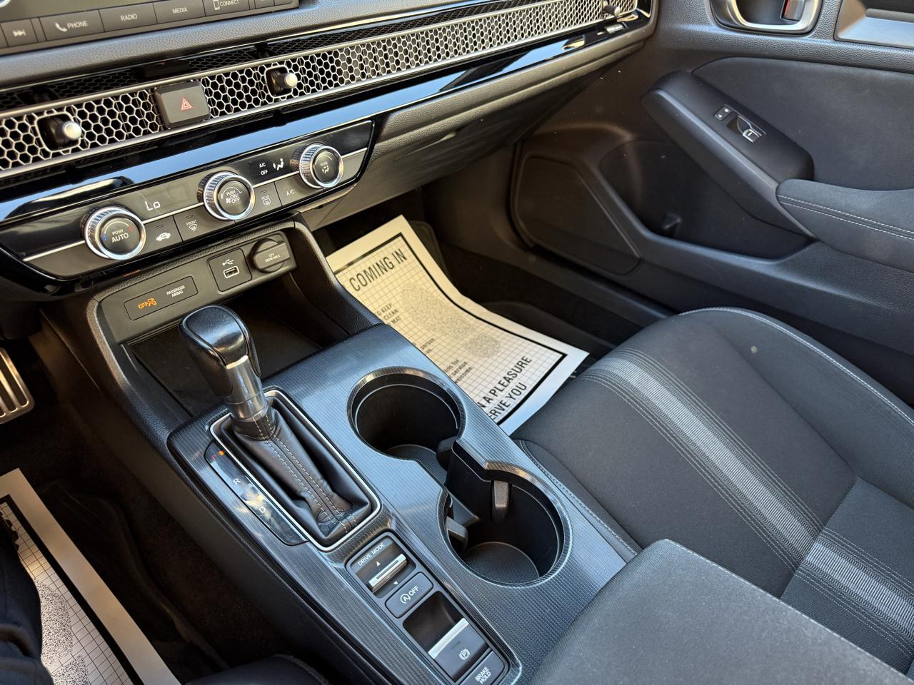 Honda Civic photo 12
