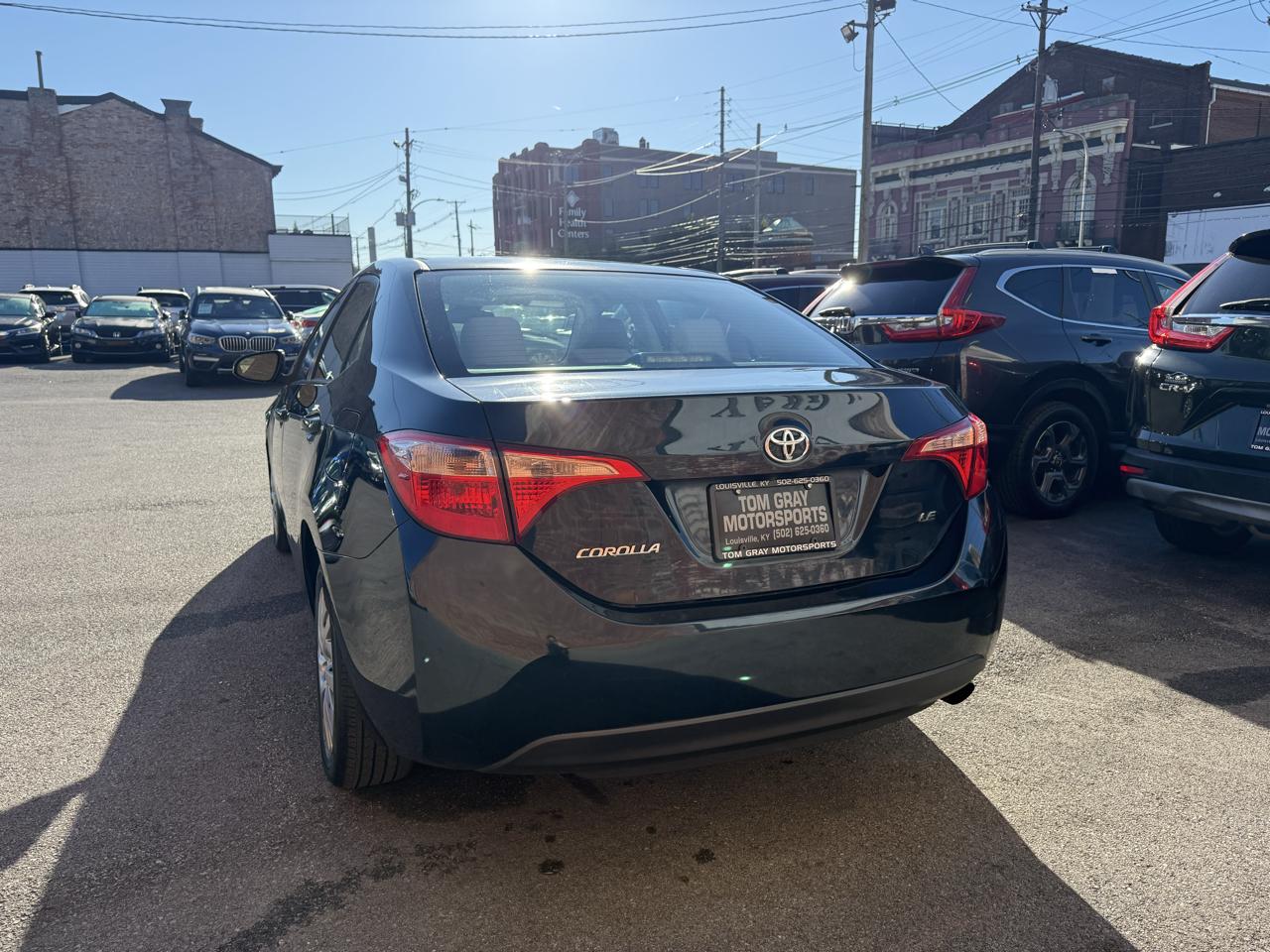 Toyota Corolla photo 4