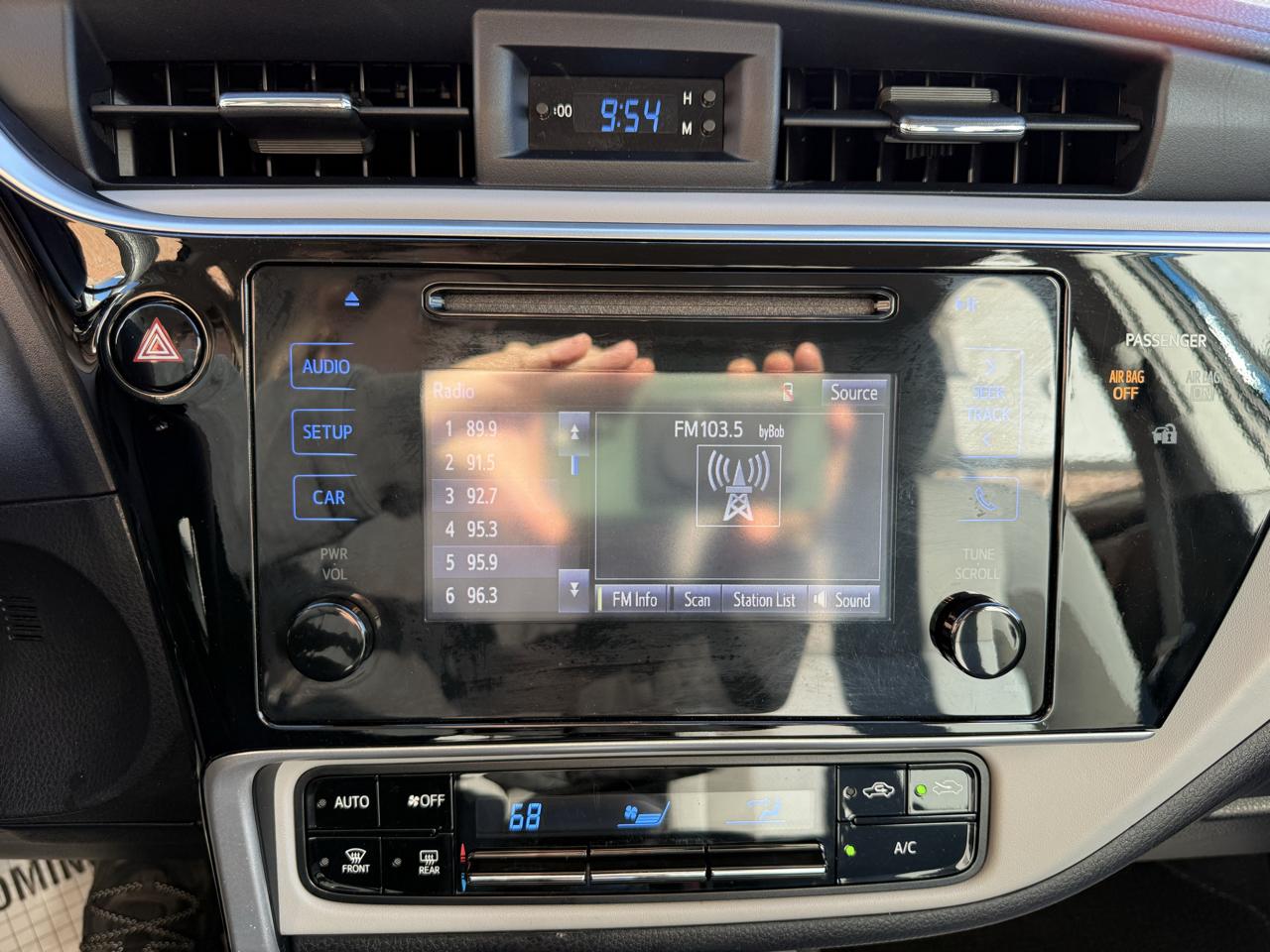 Toyota Corolla photo 10
