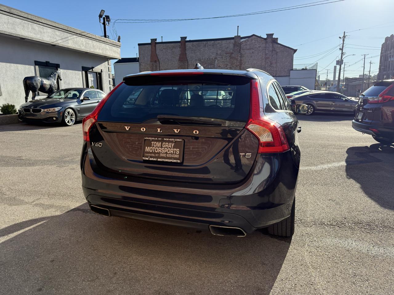 Volvo V60 photo 3