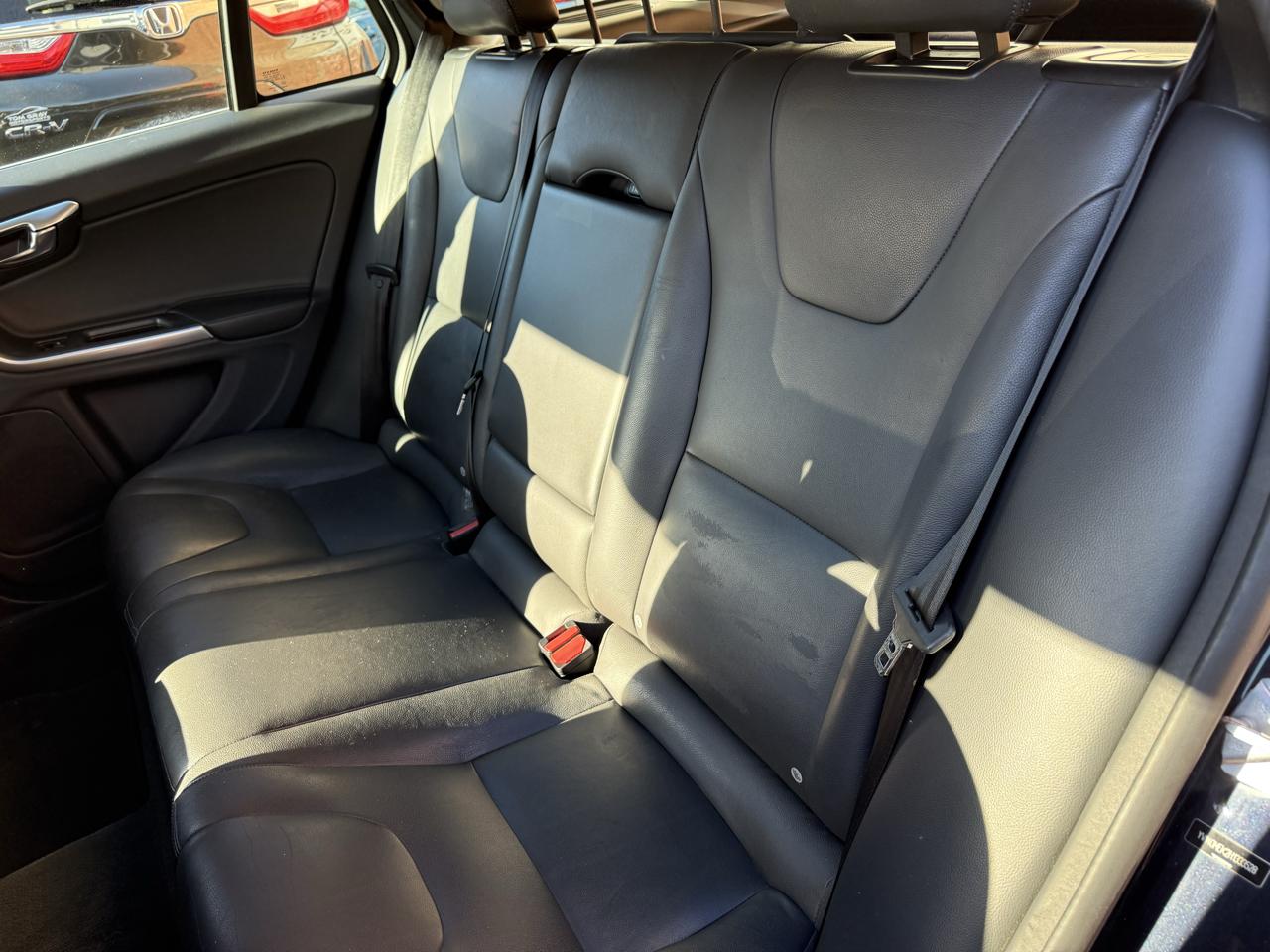 Volvo V60 photo 7