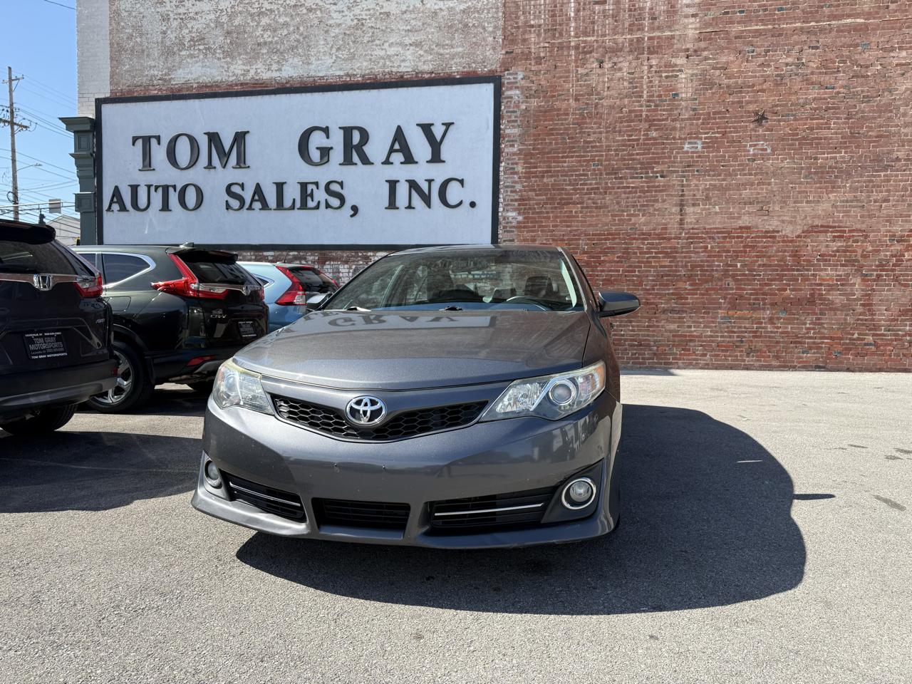 2013 Toyota Camry 4dr Sdn I4 Auto SE