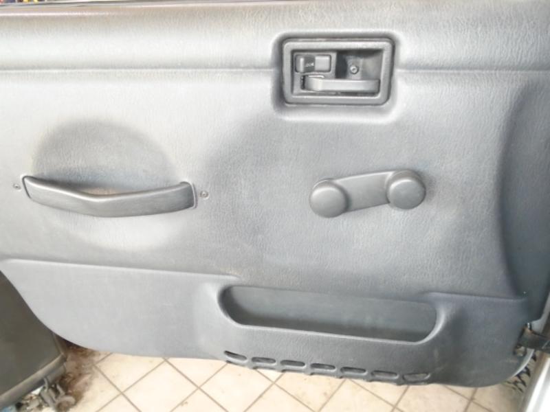 Jeep Wrangler 4WD 2dr Rubicon 2004 Jeep Wrangler 4WD 2dr Rubicon 2004