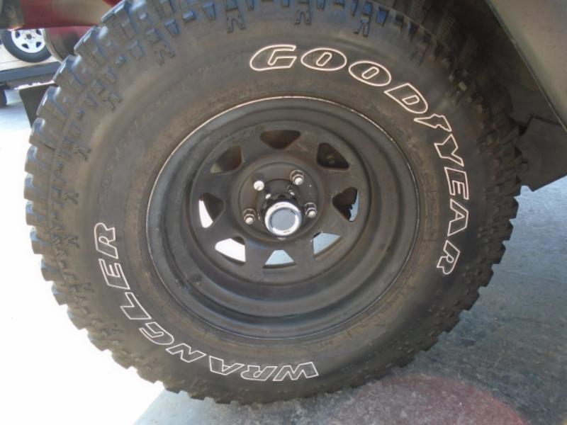 Jeep Wrangler 4WD 2dr Sport 2003 Jeep Wrangler 4WD 2dr Sport 2003