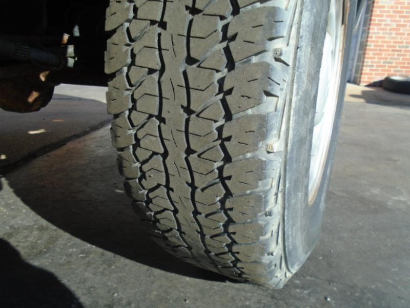 Ford F-150 XL 8-ft. Bed 2WD 2011