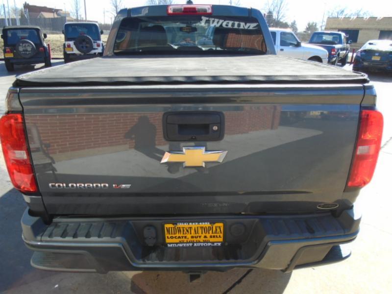 Chevrolet Colorado Work Truck Crew Cab 4WD 2017