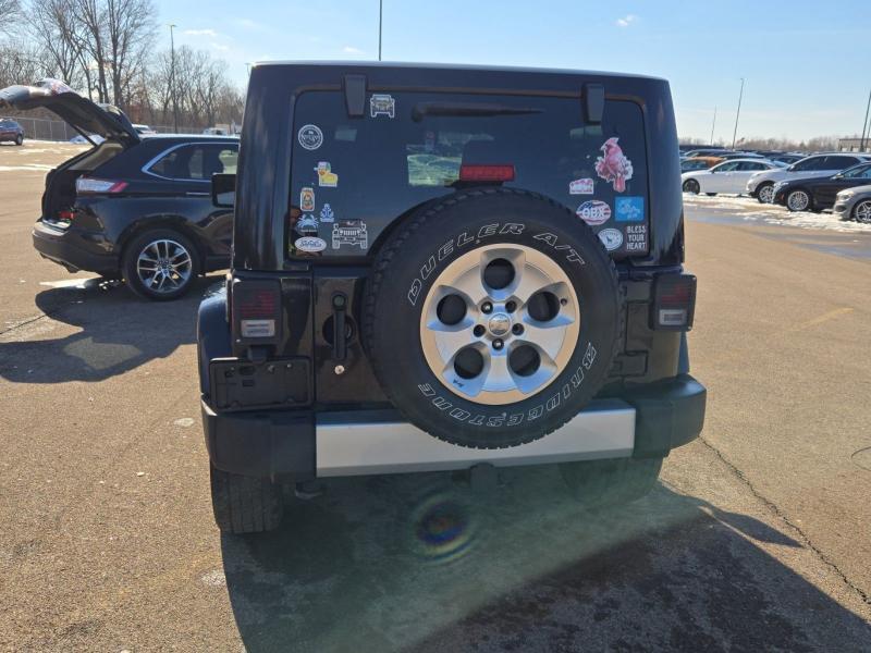 Jeep Wrangler Sahara 2D SUV 4WD 2014