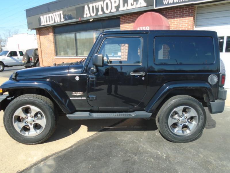 Jeep Wrangler Sahara 2D SUV 4WD 2014