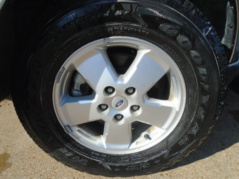 Ford Escape XLS 4WD 2012