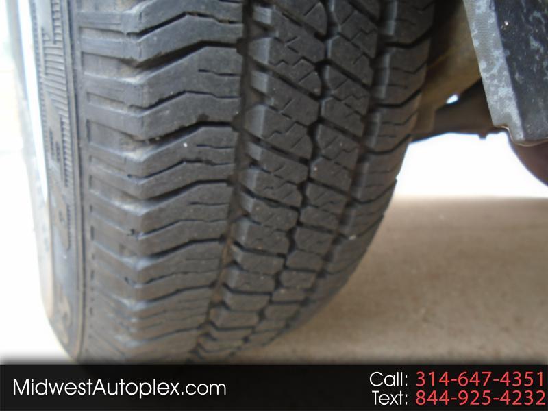 2012 Ford Escape XLS 4WD