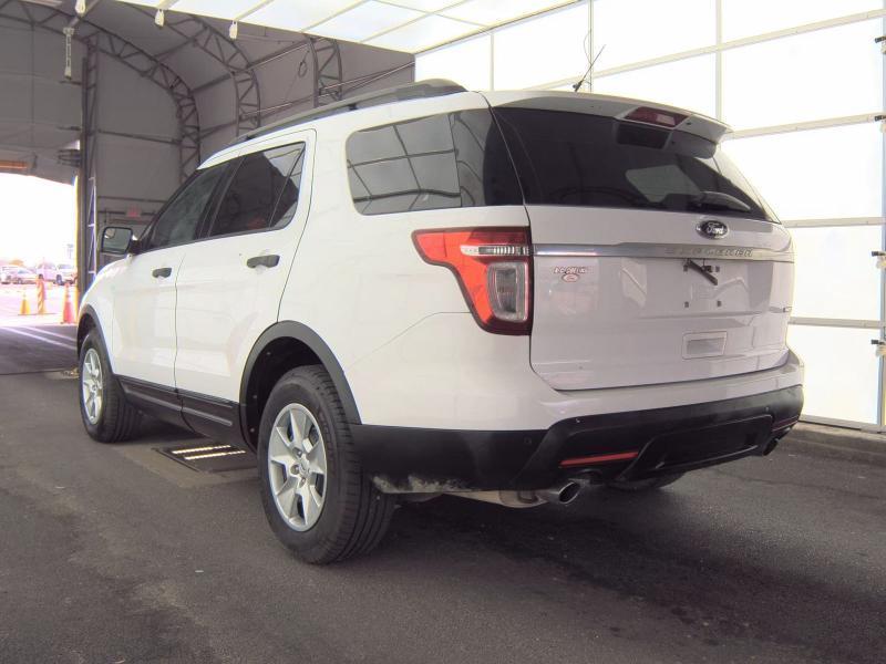 Ford Explorer Base 4WD 2014