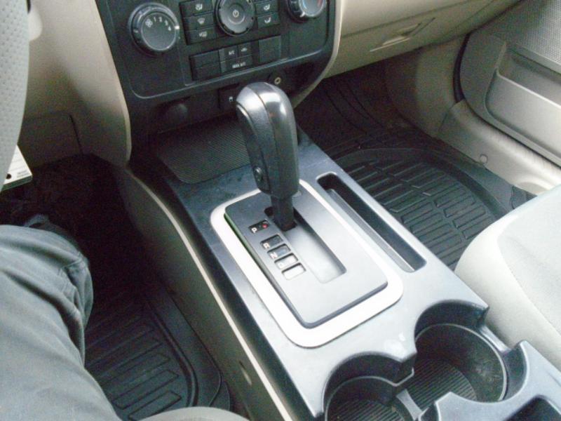 Ford Escape XLS 4WD AT 2012