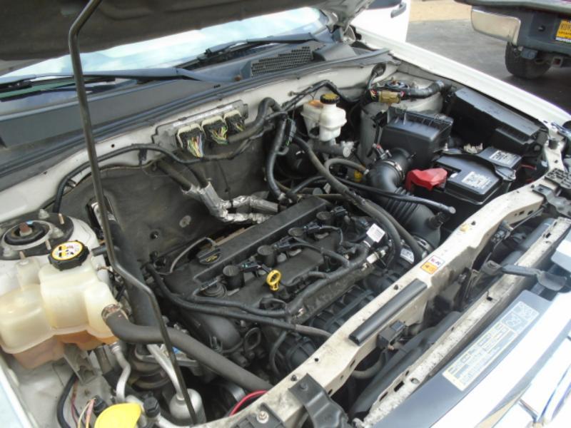 Ford Escape XLS 4WD AT 2012