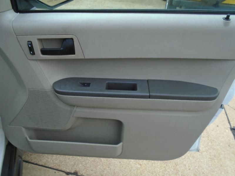 Ford Escape XLS 4WD AT 2012