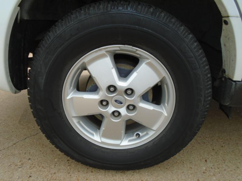 Ford Escape XLS 4WD AT 2012