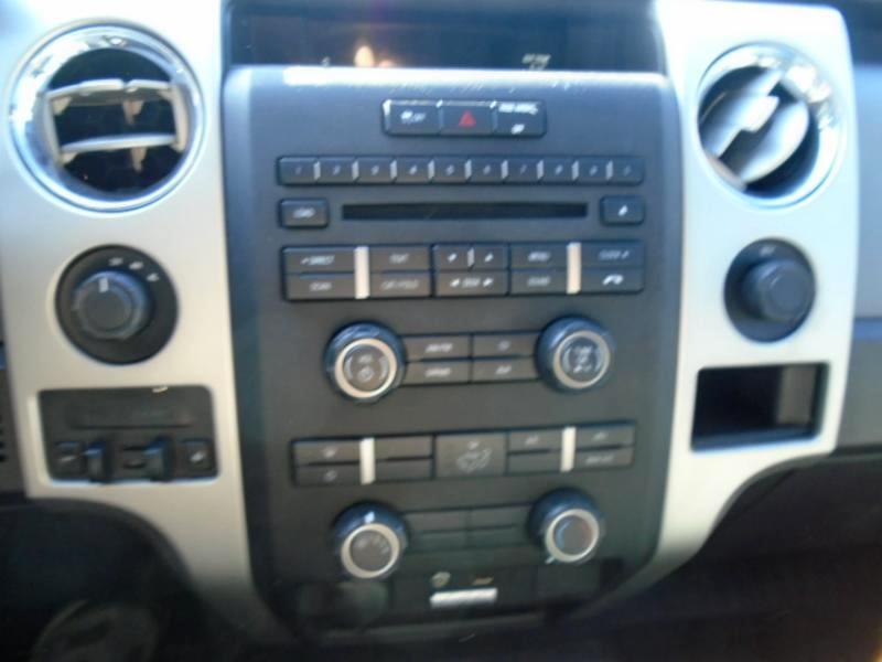 Ford F-150 4WD SuperCrew 157" XLT w/HD Payload Pkg 2014