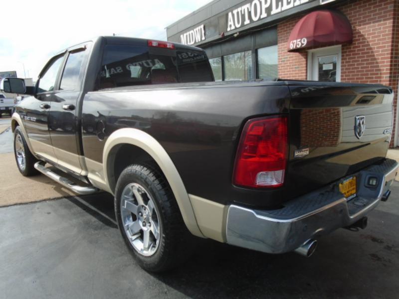 RAM 1500 Laramie Quad Cab 4WD 2011