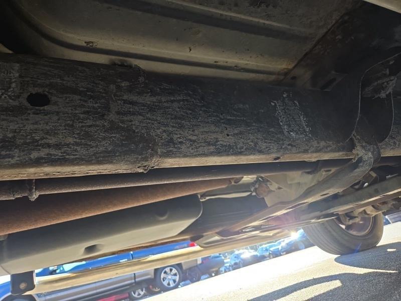 RAM 1500 Laramie Quad Cab 4WD 2011