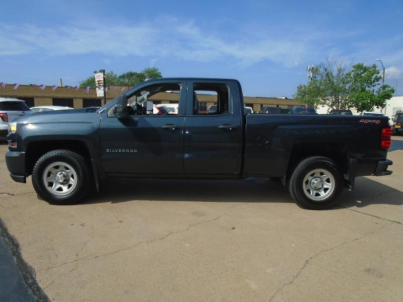 Chevrolet Silverado 1500 Work Truck Double Cab 4WD 2017