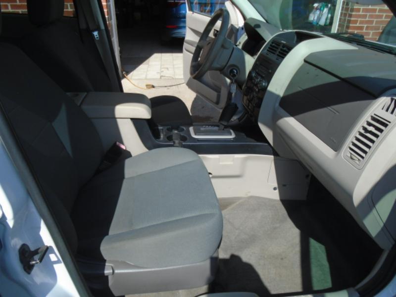 Ford Escape XLS 4WD AT 2012