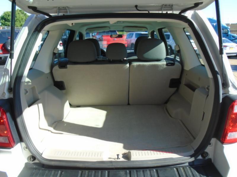 Ford Escape XLS 4WD AT 2012