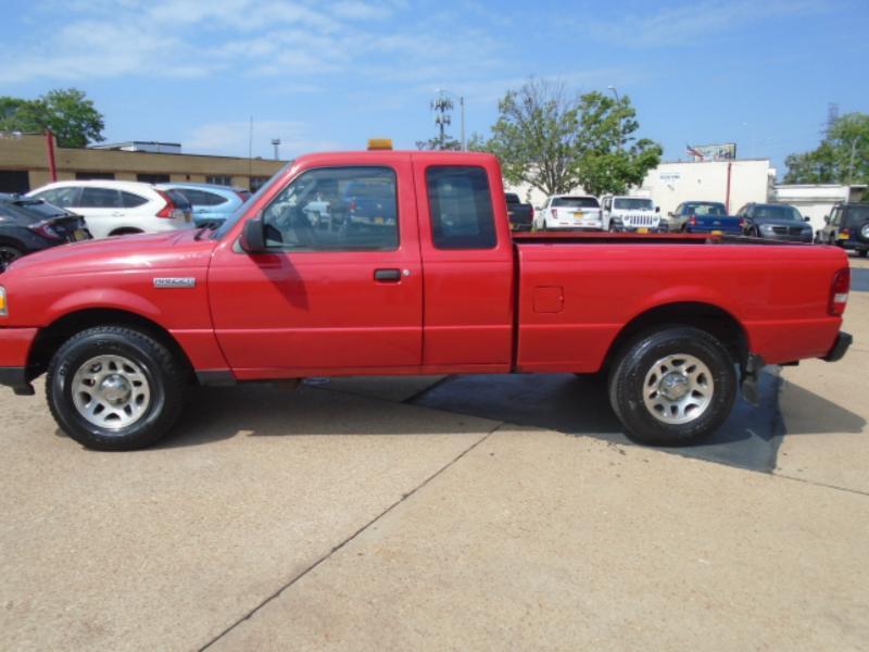 Ford Ranger XLT SuperCab 4-Door 4WD 2011