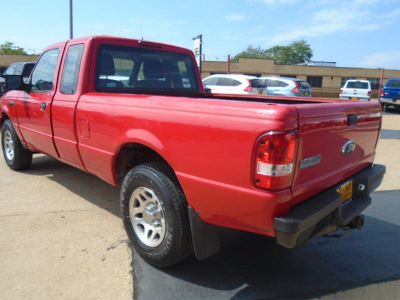 Ford Ranger XLT SuperCab 4-Door 4WD 2011