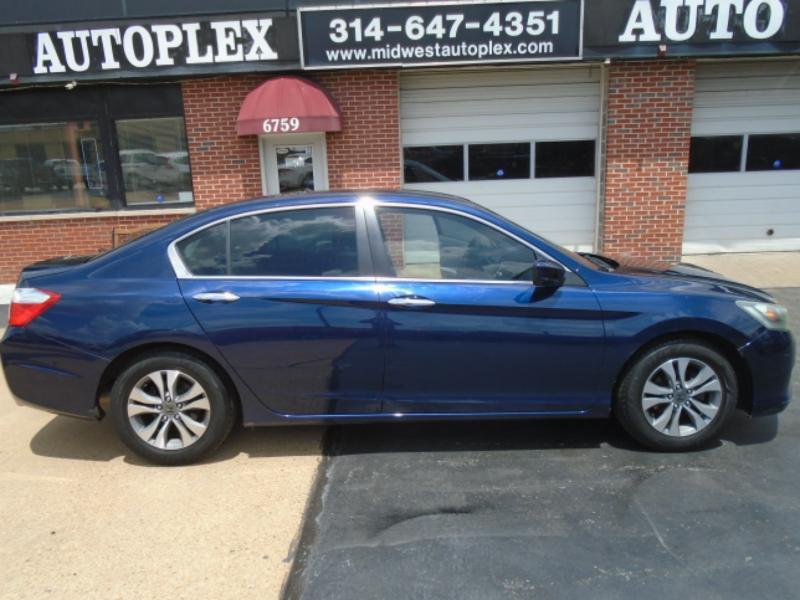 Honda Accord LX sedan 2014