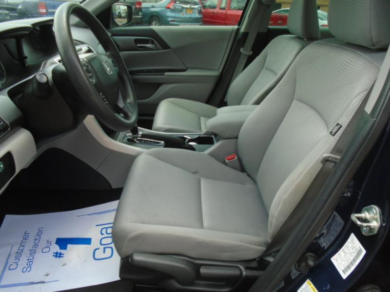 Honda Accord LX sedan 2014