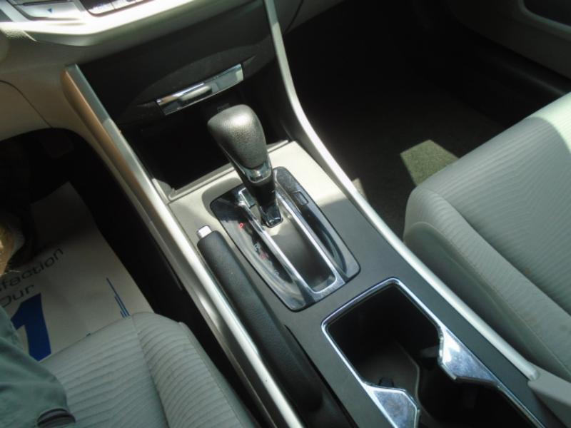 Honda Accord LX sedan 2014