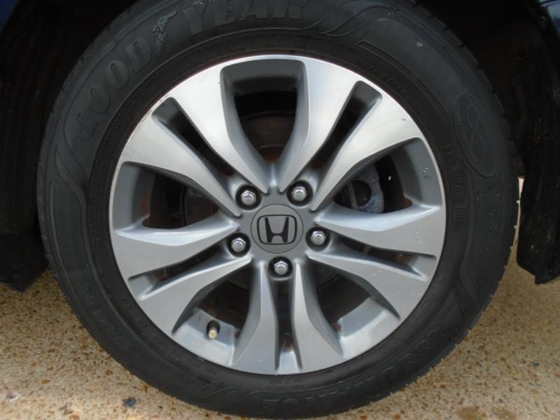 Honda Accord LX sedan 2014