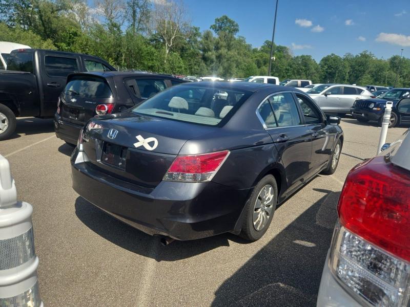 Honda Accord LX sedan AT 2009