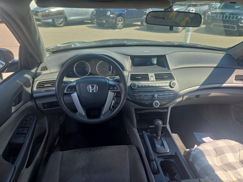 Honda Accord LX sedan AT 2009