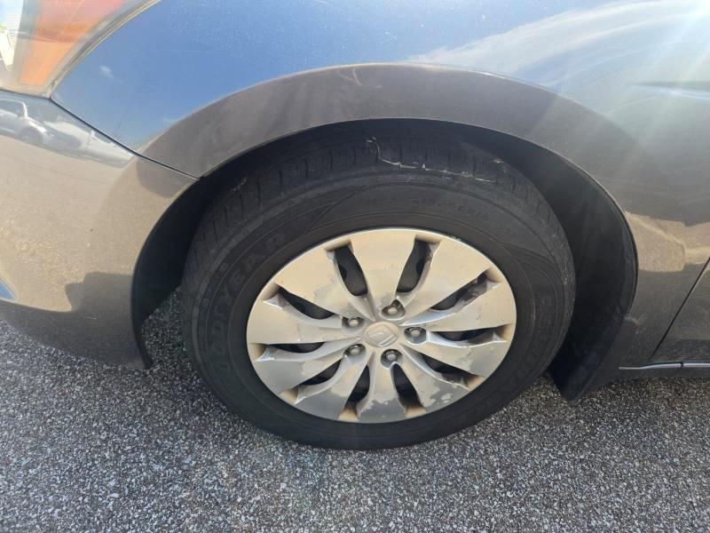 Honda Accord LX sedan AT 2009