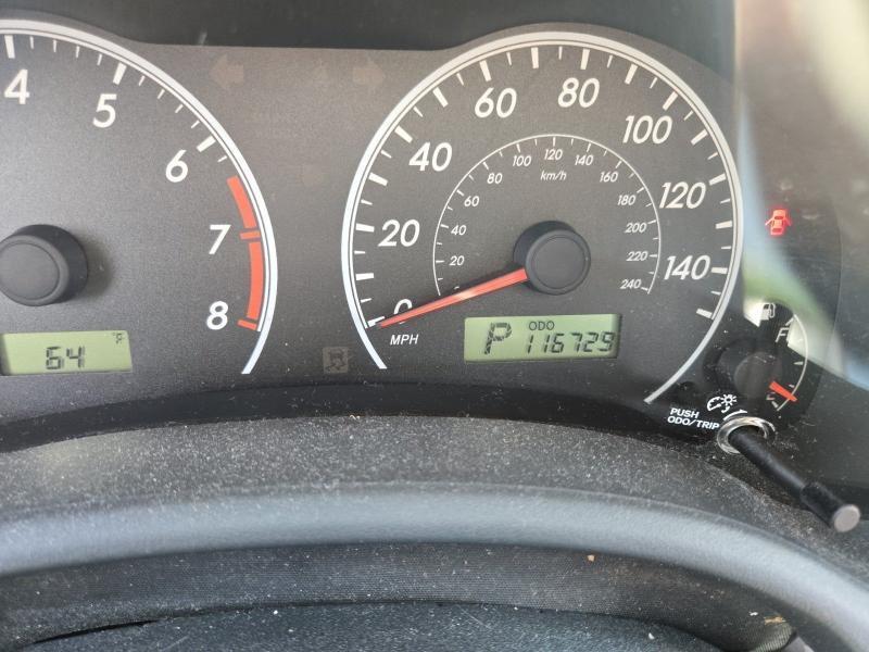 Toyota Corolla LE 4-Speed AT 2011
