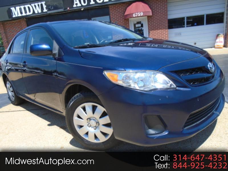Toyota Corolla LE 4D Sedan 2011