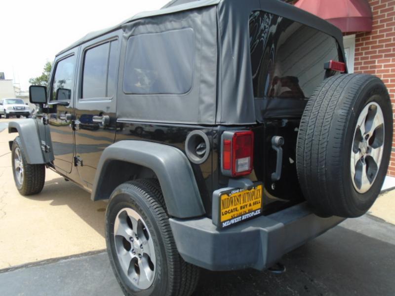 Jeep Wrangler Unlimited Sport 4WD 2014