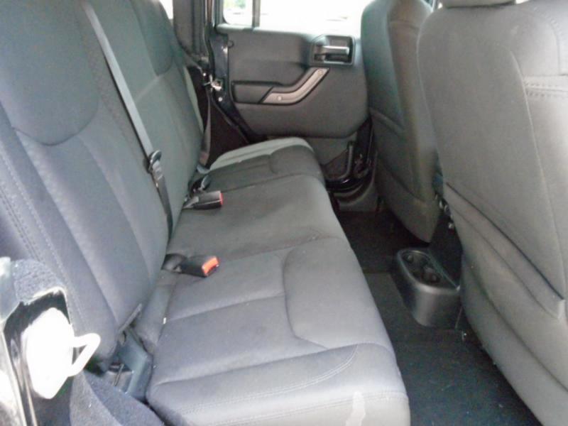 Jeep Wrangler Unlimited Sport 4WD 2014